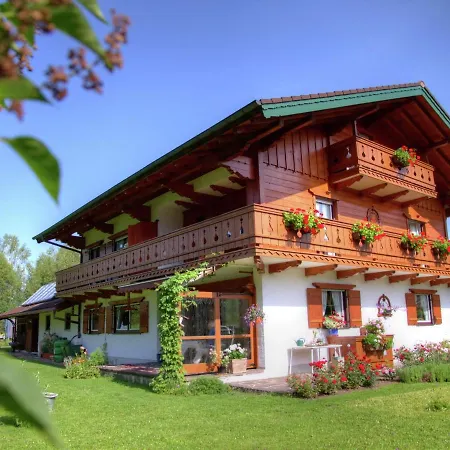 شقة Modern In Eck With Balcony *